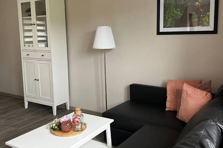 Ferienwohnung für 3 Personen, mit Terrasse und Garten