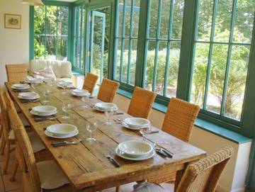 Holiday Rental for 10 People in Gloucestershire, South West England, Photo 3