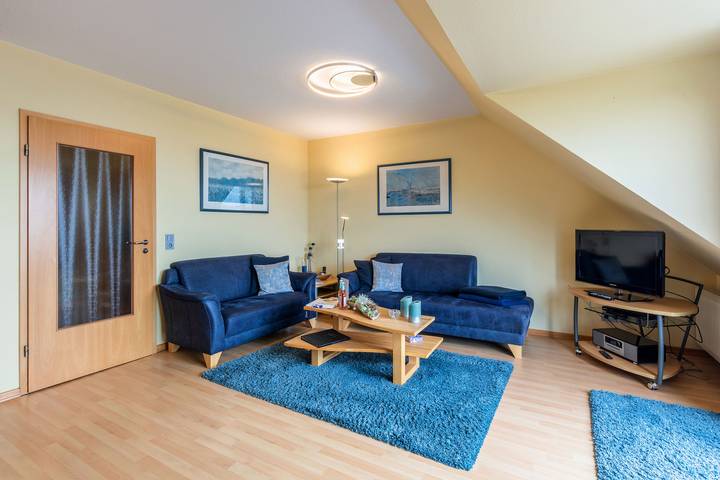 Ganze Ferienwohnung, Ferienhaus Trelleborg,  Wohnung 4 in Sassnitz, Nationalpark Jasmund