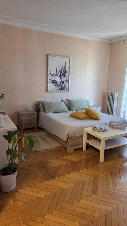 Casa vacanza per 4 persone, con Balcone e Panorama a Biella