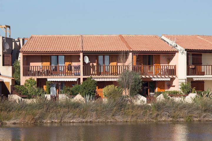 Gîte pour 4 personnes, avec vue sur le lac et balcon