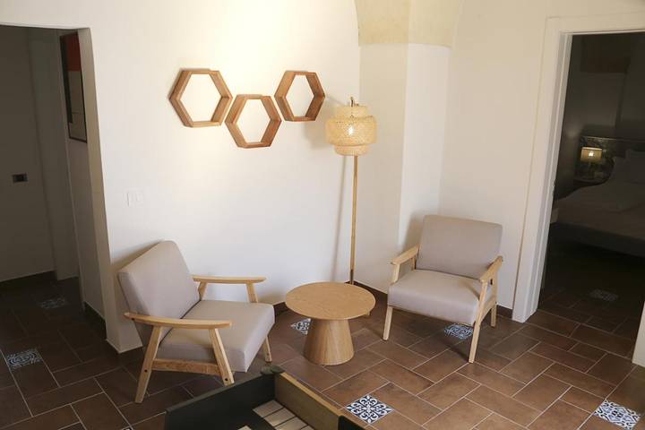 Chambre d’hôte pour 4 personnes, avec jacuzzi et balcon à San Pancrazio Salentino