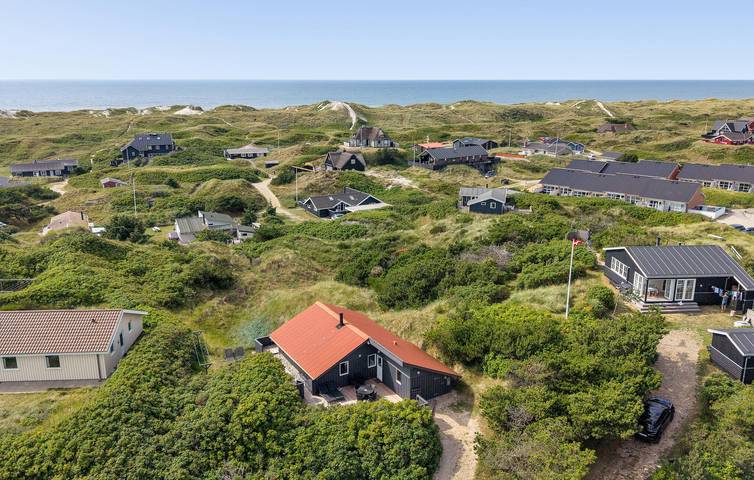 Ferienhaus für 6 Personen, mit Terrasse und Whirlpool sowie Sauna in Vejers Strand