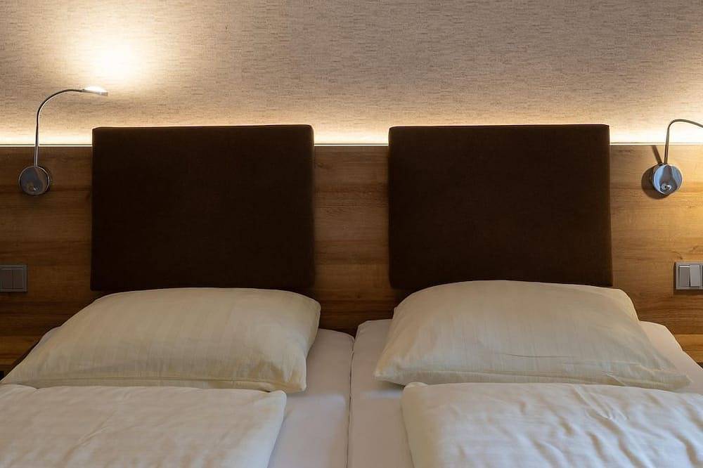Mehrbettzimmer - Strandpension Waldperle in Karawanken und Bachergebirge, Sankt Kanzian am Klopeiner See