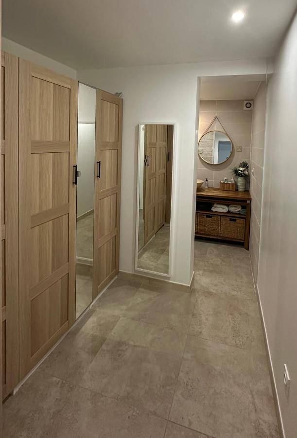 Maison d’hôte pour 3 personnes, avec vue ainsi que jardin et terrasse à Montpellier - 4