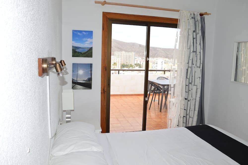 Ganze Wohnung, Schöne Aussicht über Los Cristianos in Los Cristianos, Arona