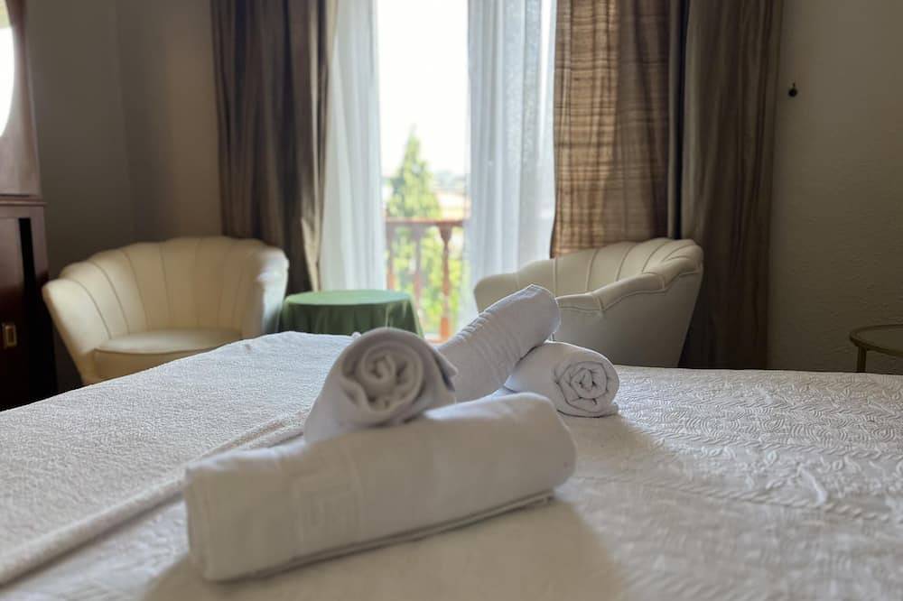 Great house with garden in the town of Suances in Suances, Kantabrische Küste