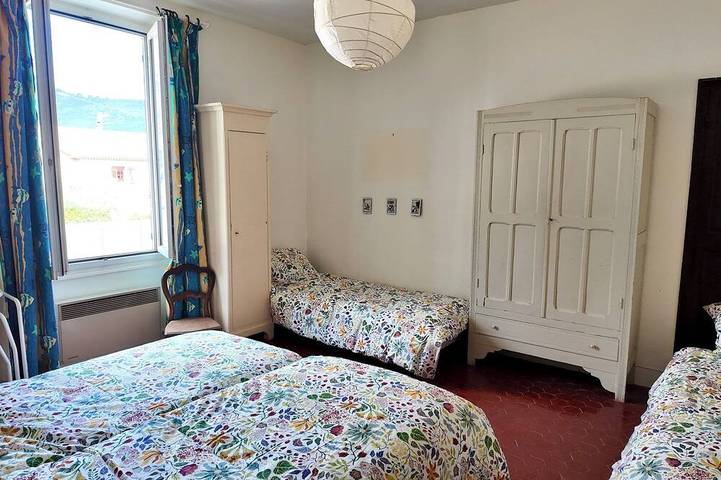 Location de vacances pour 12 personnes, avec piscine, animaux acceptés à Falicon - 4