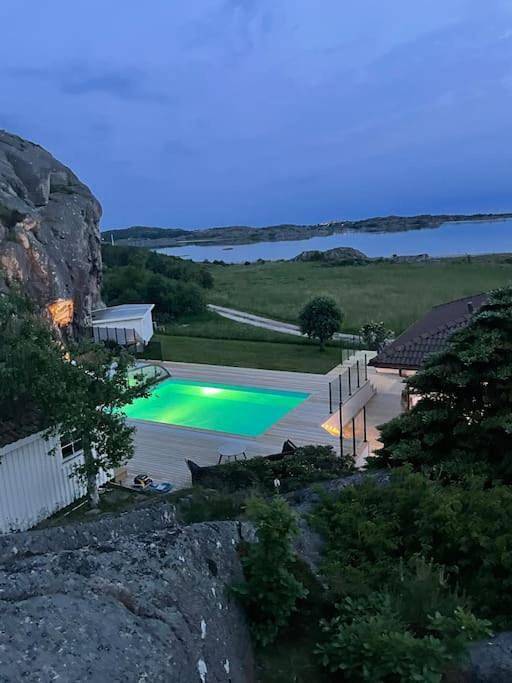 Villa für 8 Personen, mit Pool und Sauna sowie Garten und Ausblick in Schweden - 2