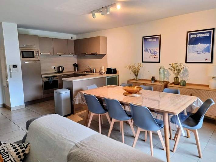 Appartement de vacances pour 8 personnes, avec vue et terrasse