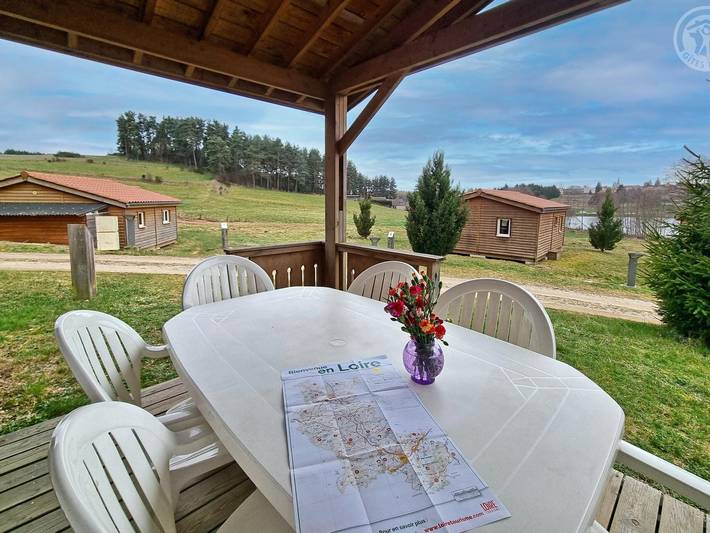 Gîte pour 6 personnes, avec jardin à Usson-en-Forez - 2