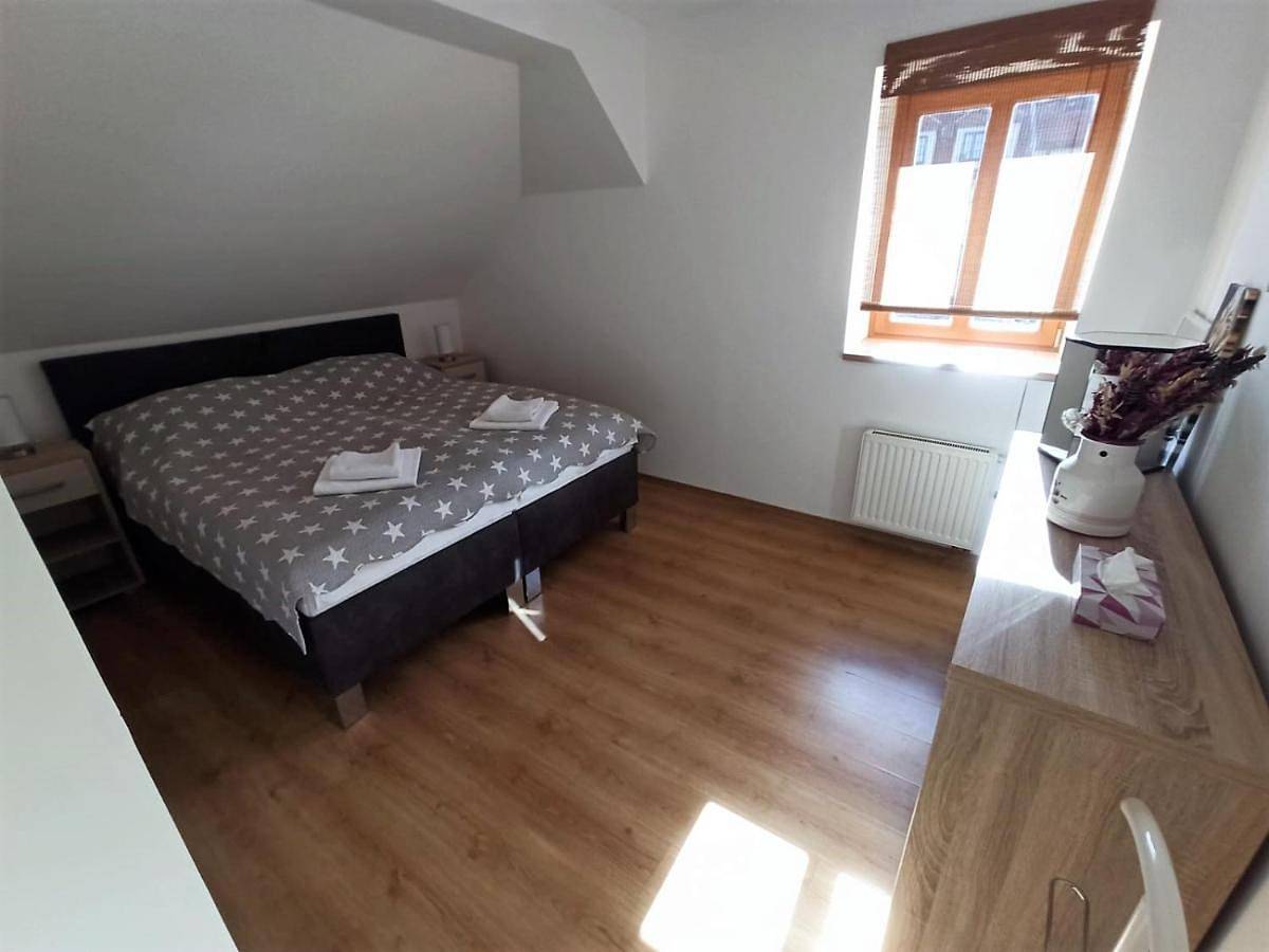 Appartement entier, Two-Bedroom Apartment in Prachatice, Parc national de Sumava