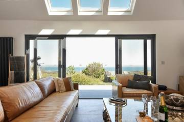 Cottage for 10 People in Northumberland Coast, North East England, Photo 1
