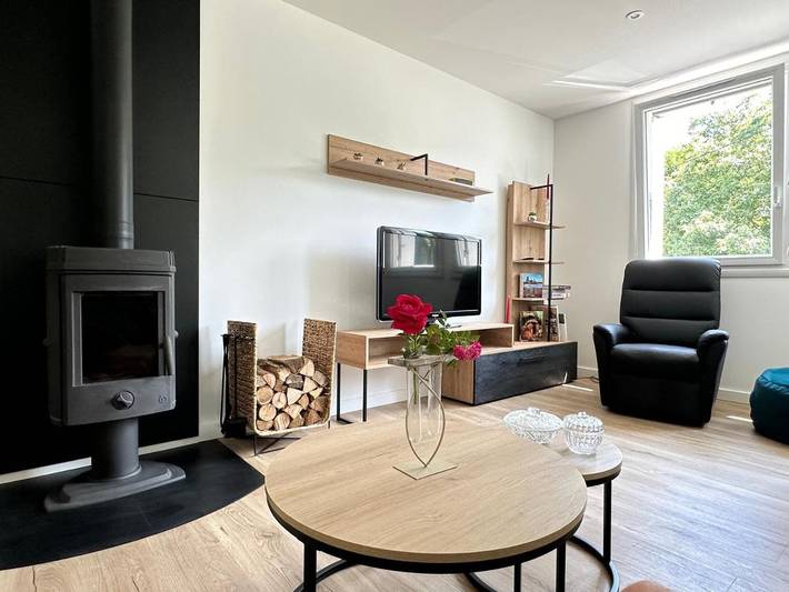 Location de vacances pour 8 personnes, avec jardin ainsi que balcon et vue à Le Bez - 3