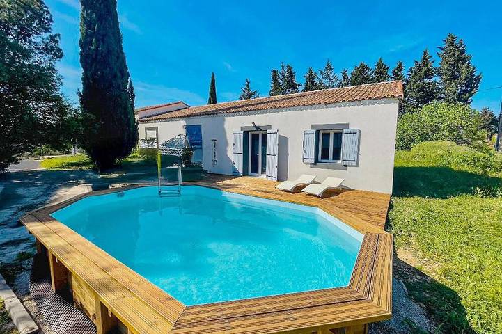 Location de vacances pour 2 personnes, animaux acceptés à Arles