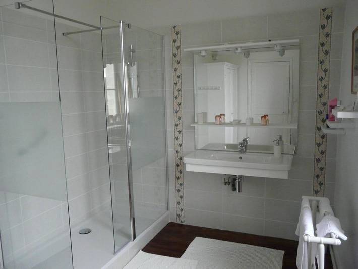 Location de vacances pour 3 personnes, avec vue et jardin à Touvre - 2