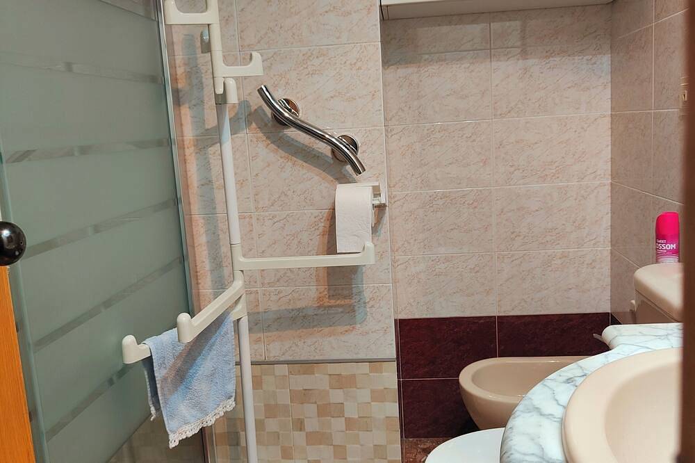 Appartement entier, Ideal apartment for families, 10 minutes from the beach and close to the mountains. in Gandia, Costa de Valencia