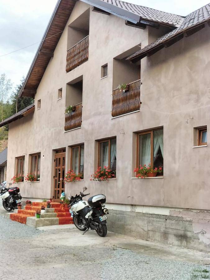 Casa Vânătorilor in Alba (Romania)