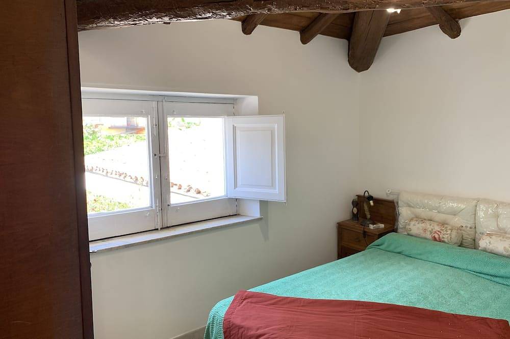 Dimora Marchese, centrally located near Giardini Naxos and Taormina, two kilometers from the sea in Fiumefreddo di Sicilia, Provinsen Catania