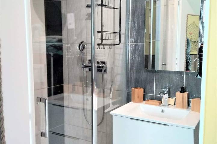 Gîte pour 2 personnes, avec jardin à Lucciana - 4