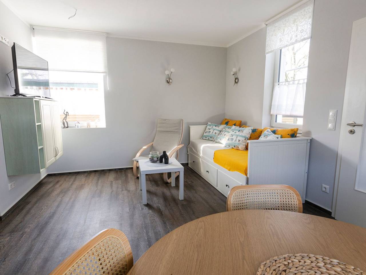 Ganze Ferienwohnung, Ferienwohnung Alter Bahnhof - Ferienwohnung in Kröslin, Vorpommern