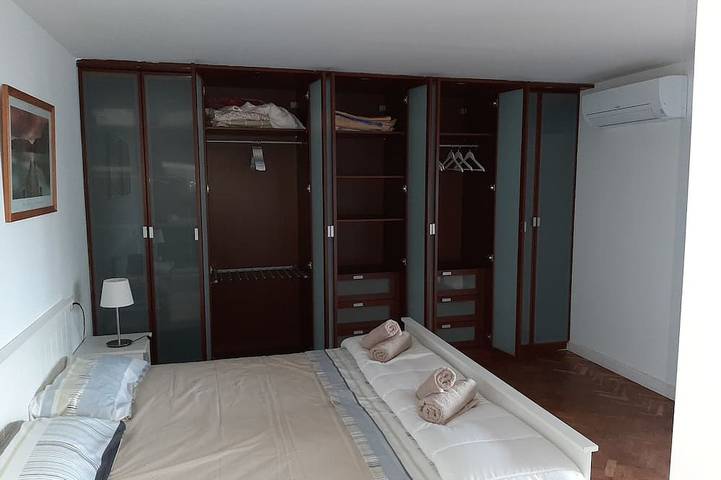 Villa 5mn walking to the beach, garden and large private pool, superb sea views in Platja del Morer (Sant Pol de Mar), Sant Pol de Mar