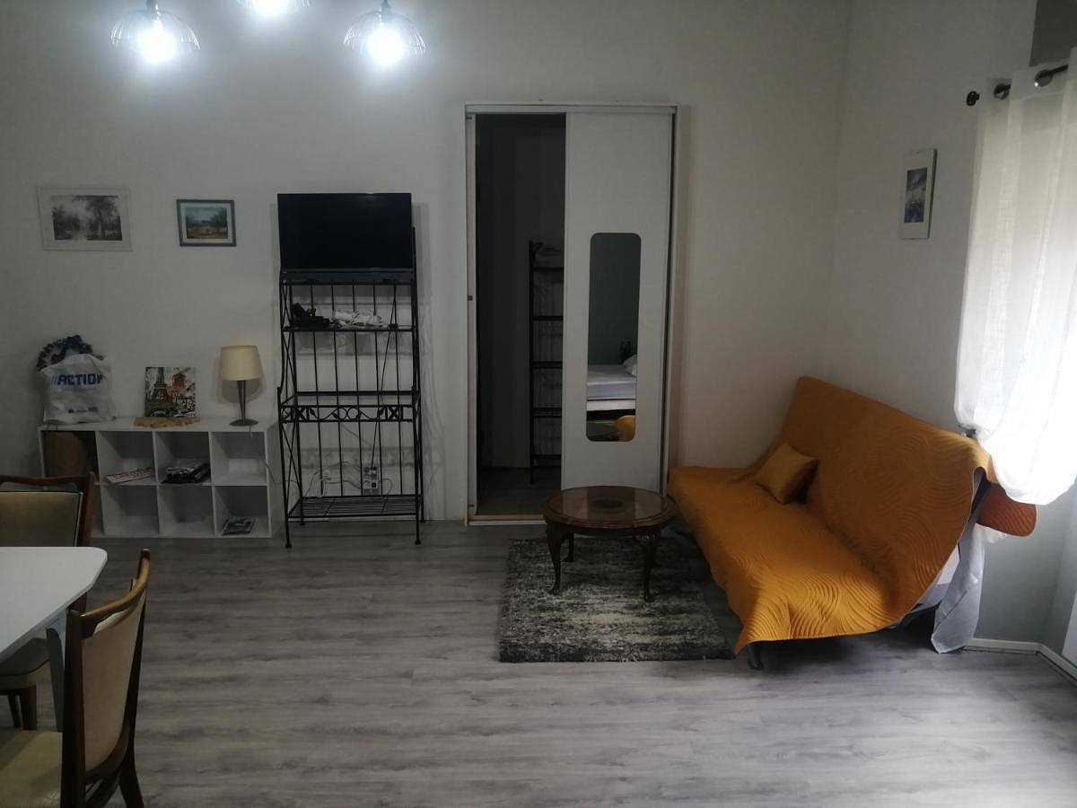 Appartement entier, Gradina Bulgarana in Bourg-Argental, Parc Naturel Régional du Pilat
