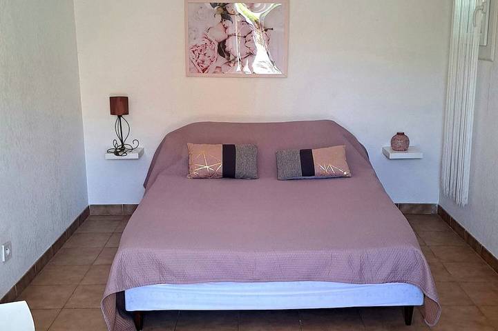 Location de vacances pour 6 personnes, avec jardin et terrasse à Venzolasca - 2