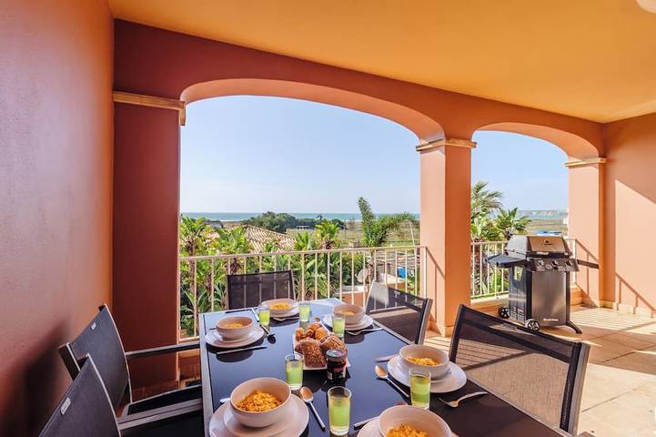 Ferienwohnung für 4 Personen, mit Balkon und Pool - 1