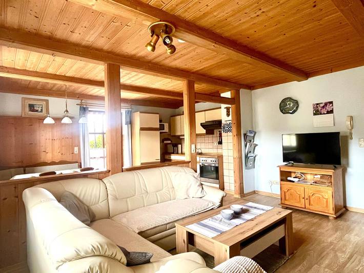 Ferienwohnung für 6 Personen, mit Balkon und Balkon/Terrasse sowie Terrasse und Garten in Niederbayern - 2