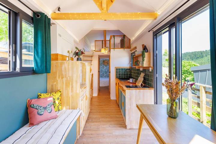 Location de vacances pour 4 personnes, avec Balcon ainsi que Terrasse et Jardin à Les Alliés