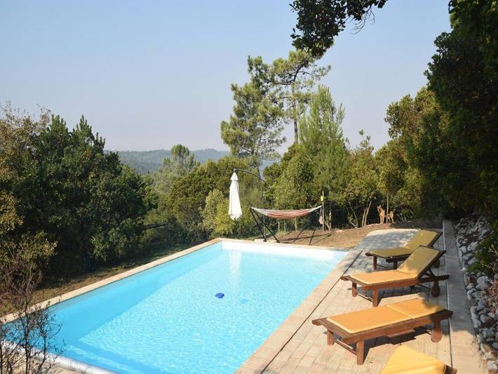 Casa rural para 4 personas, con Terraza además de Jardín y Piscina en Alcobaça