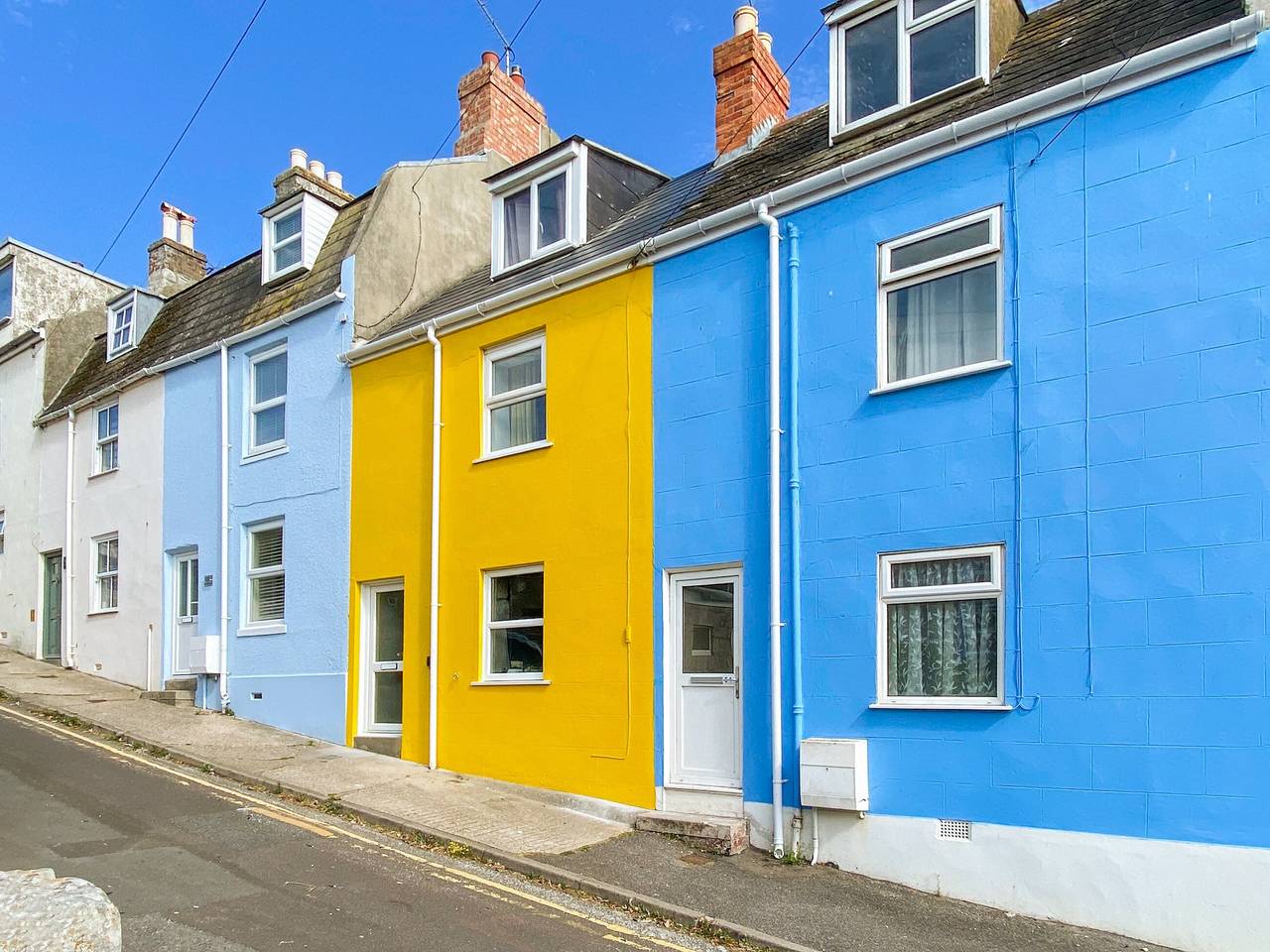 Mallams Art House in Fortuneswell, Isle of Portland