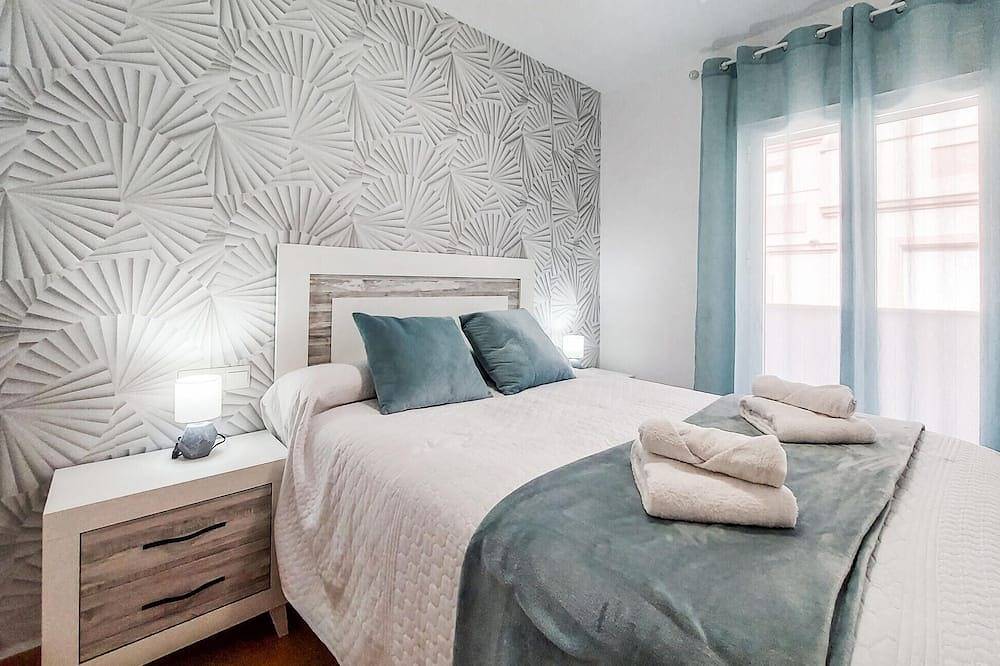 Gorgeous home in Benaojan with swimming pool in Benaoján, Málaga Province