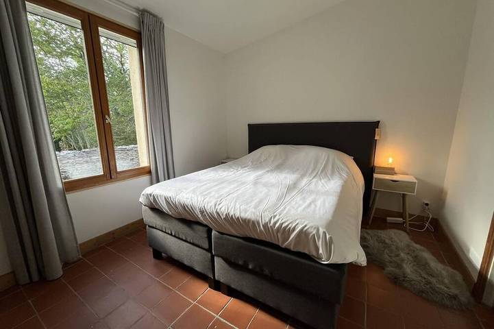 Location de vacances pour 6 personnes, avec jardin et terrasse à Sérignac - 4