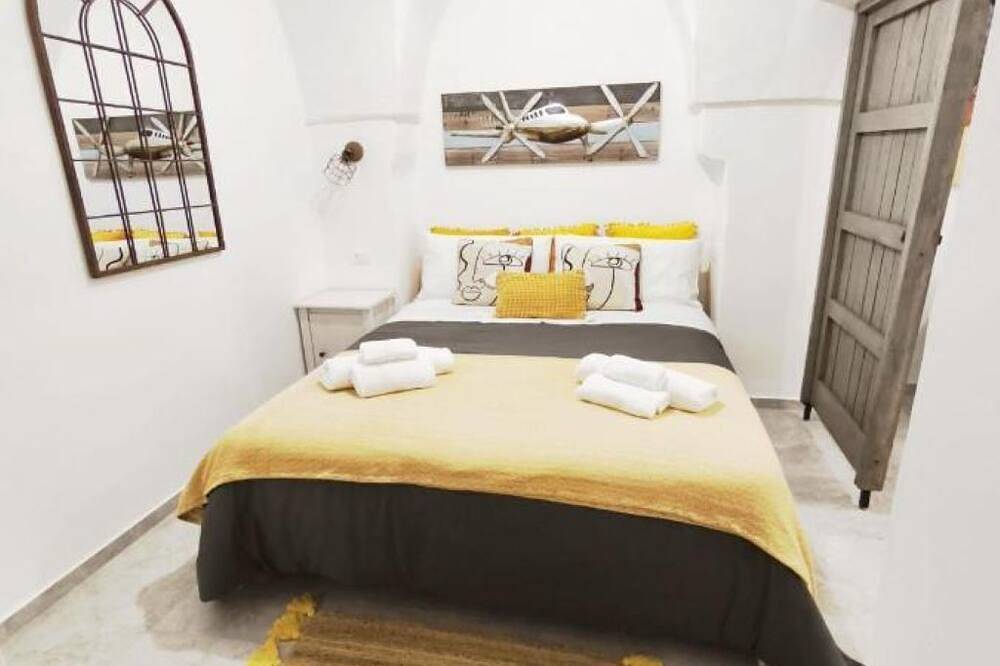 Appartamento intero, Casetta Anna Maria\naccogliente dimora nel cuore di Fasano.\nsapori di Puglia. in Fasano, Salento