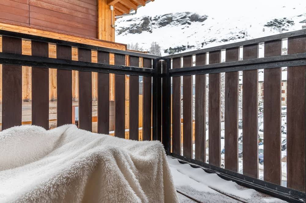 Entire apartment, Front Row | Ski-in / Ski-out on the slopes in Cervinia, Valtournenche