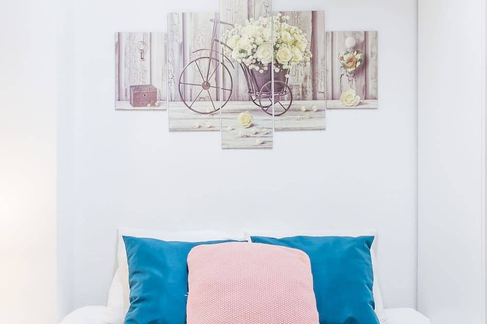 Entire apartment, Acogedor Piso en el Centro. A 200m del Pilar in Saragossa, Saragossa Province