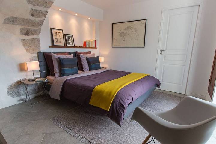 Gîte pour 2 personnes, avec jardin ainsi que terrasse et jacuzzi à Balazuc - 2