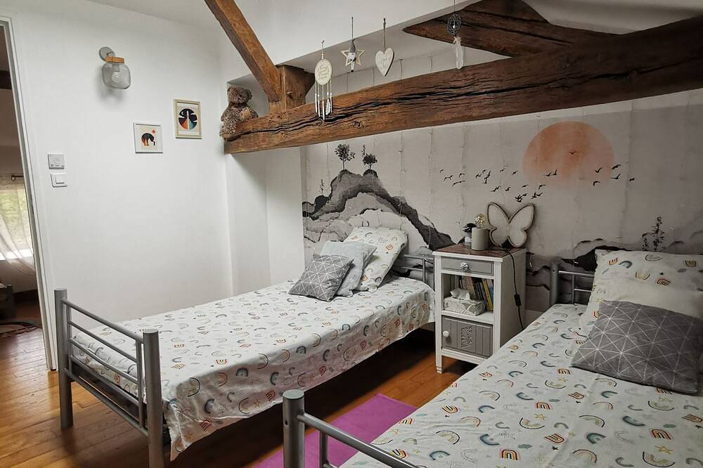 Gîtes de la Roche Élie - \"Chez Léonie\" in Rom, Région de Niort