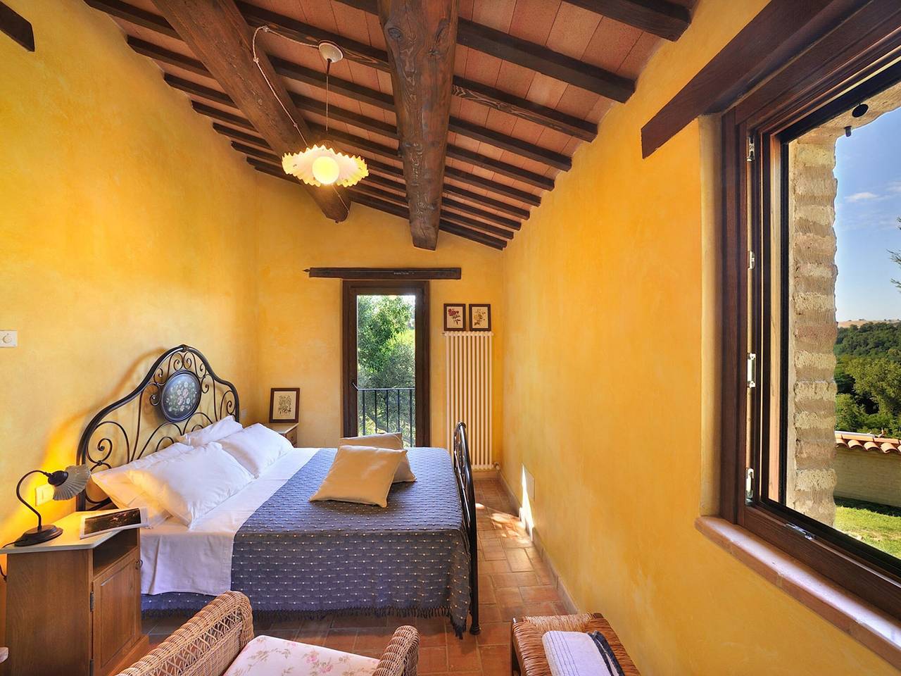 Villa in Sibillini Park near Adriatic Coast in Sant'Angelo in Pontano, Macerata Province