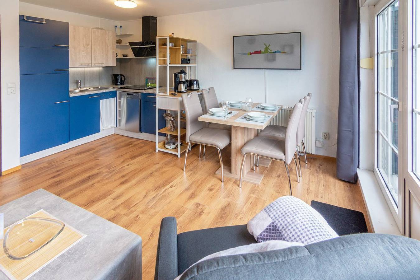 Ganze Wohnung, Gemütliches Apartment mit Balkon und moderner Ausstattung in Dornumersiel in Westeraccumersiel, Dornum