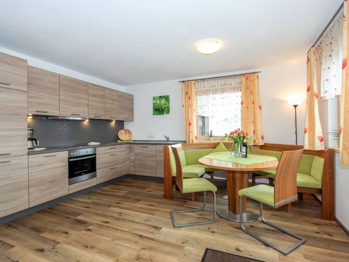 Ferienwohnung für 6 Personen, mit Terrasse und Garten sowie Ausblick in Aschau im Zillertal - 2