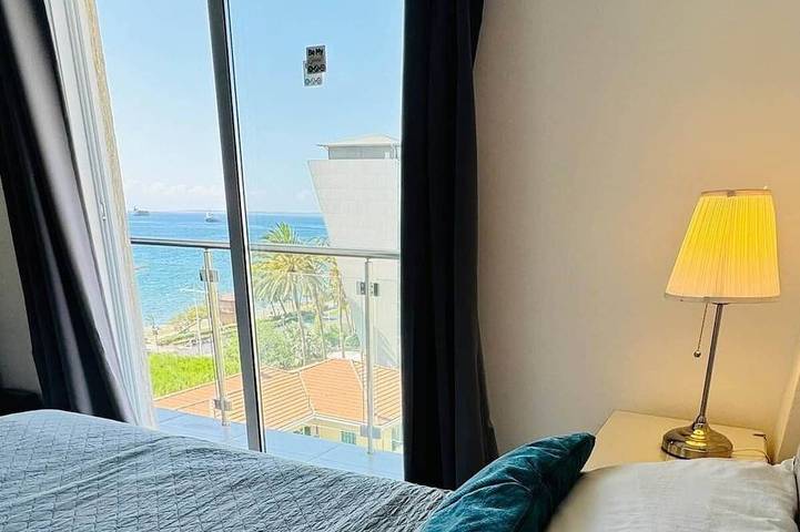 Appartement entier, Thalassa Sea View Suite, Sleeps 4, Wifi, Sat TV in Limassol, Chypre du Sud
