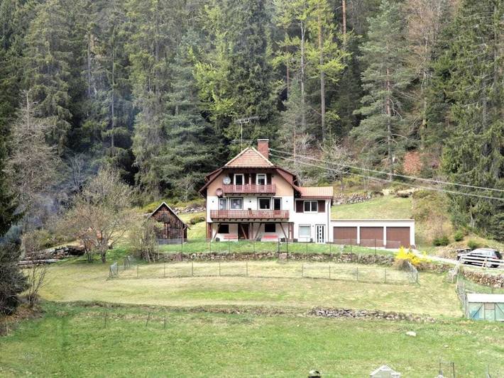 Ferienhaus für 7 Personen, mit Garten, kinderfreundlich in Enzklösterle