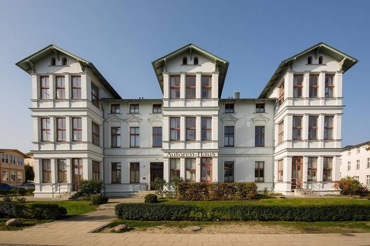 Ferienwohnung für 2 Personen, mit Balkon und Terrasse in Heringsdorf