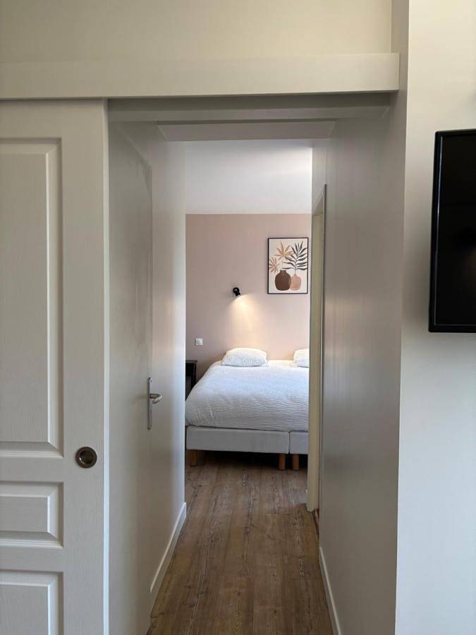 Hôtel pour 4 personnes, avec piscine et jardin, animaux acceptés à Préchacq-les-Bains - 4