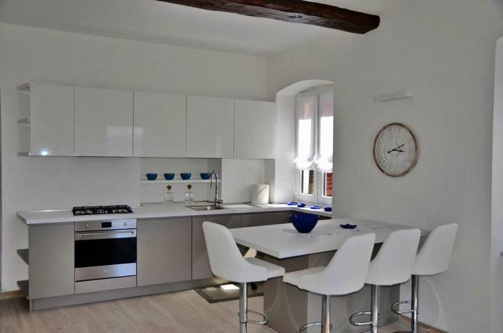 Ferienwohnung für 5 Personen, mit Balkon und Ausblick in Lerici - 3