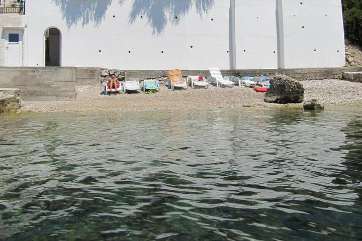 Maison d’hôte pour 4 personnes, avec terrasse et piscine à Podaca - 4