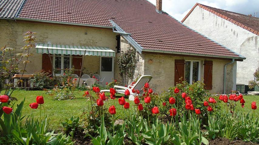 Gîte pour 6 personnes, avec jardin et vue - 1
